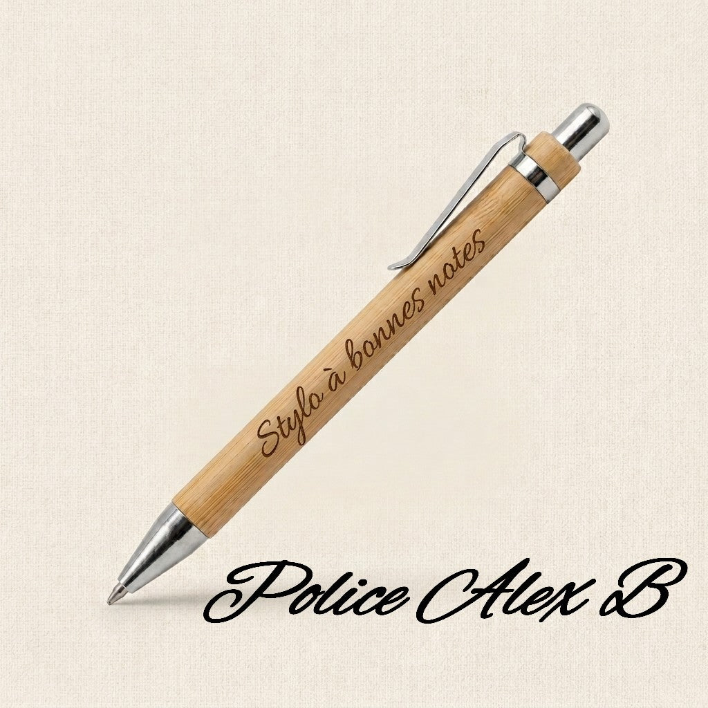 Stylo en bambou gravé « mon stylo », exemple de la police italique – Weastyle Gravure